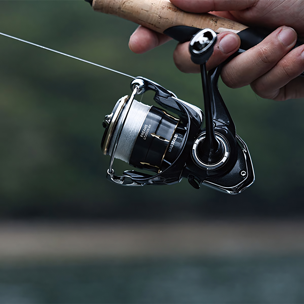 Carrete de Pesca Giratorio DAI - Fishing Equipment Daiwa reseña y precio